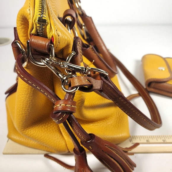 Dooney & Bourke Bristol Yellow Leather Handbag with Brown Accents With Wallet - Picture 4 of 16